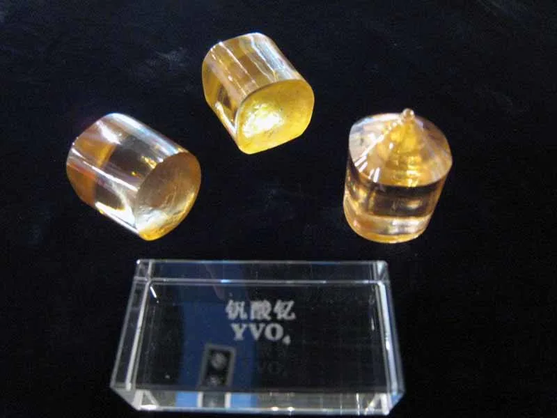 Polished Yv04 Crystal for Diode Laser-Pumped Solid-State Lasers